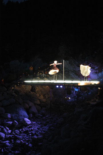 Hochzit va Himmel und Hell, von Knut Remond, Mineraliengrube Lengenbach, Binntal, 2005